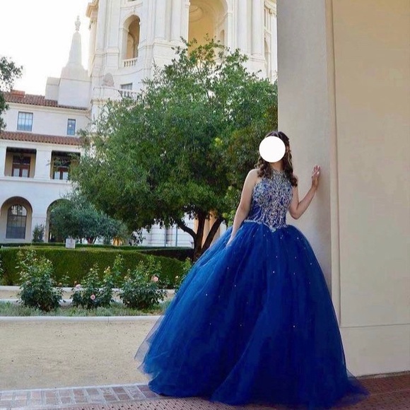 Dark Blue Quinceañera Dress/ Vestido de quinceañera de color azul oscuro - Picture 3 of 6